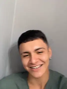 Snapshot of Leo_santoro chatting on 29, 9, 2025 Leo santoro online show from 29, 9, 2025