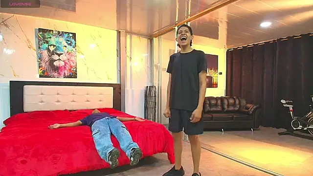 Bisexlifehot   online show from 14, 4, 2026