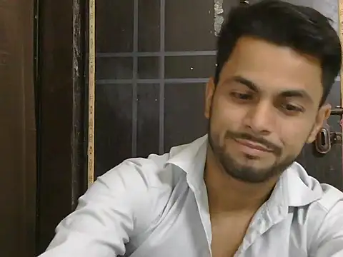 Snapshot of ursdreamperson chatting on 6, 5, 2026 ursdreamperson online show from 6, 5, 2026