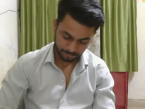 Snapshot of ursdreamperson chatting on 20, 5, 2026 ursdreamperson online show from 20, 5, 2026