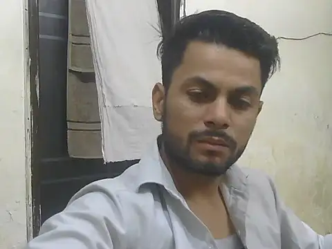 Snapshot of ursdreamperson chatting on 8, 6, 2026 ursdreamperson online show from 8, 6, 2026