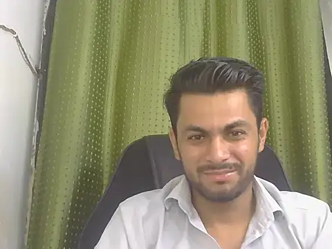 Snapshot of ursdreamperson chatting on 10, 7, 2026 ursdreamperson online show from 10, 7, 2026