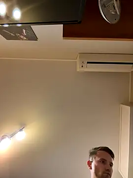 Italy sex boy online show from 26, 11, 2025