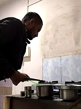 krishjaat43 online show from 21, 12, 2025