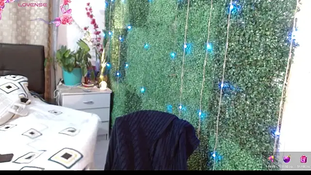 angelly  kate online show from 10, 9, 2025