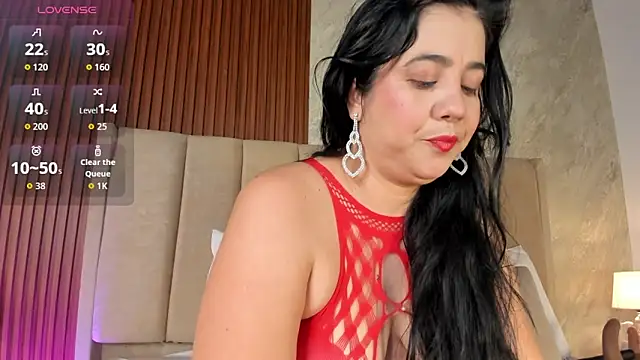  Cris Spicy  online show from 11, 11, 2025