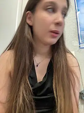 Snapshot of yourfavpsy_ chatting on 2, 4, 2026 yourfavpsy online show from 2, 4, 2026