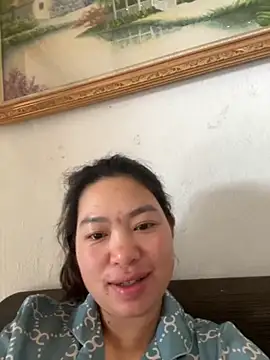 Nhung584 online show from 12, 10, 2025