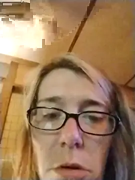 Snapshot of bb_empress chatting on 18, 9, 2025 bb empress online show from 18, 9, 2025