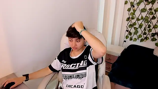 Nathaly ds online show from 18, 11, 2025