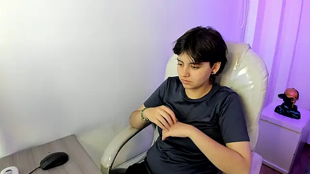 Nathaly ds online show from 13, 2, 2026