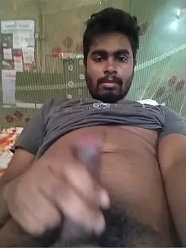 Snapshot of Rohit4500 chatting on 29, 5, 2026 Rohit4500 online show from 29, 5, 2026
