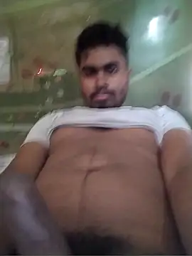 Snapshot of Rohit4500 chatting on 8, 6, 2026 Rohit4500 online show from 8, 6, 2026