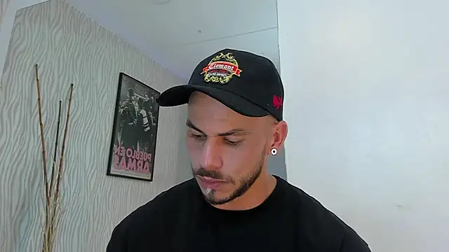 Snapshot of dylan_jacobx chatting on 28, 6, 2026 dylan jacobx online show from 28, 6, 2026