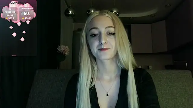 white liillyy online show from 20, 9, 2025