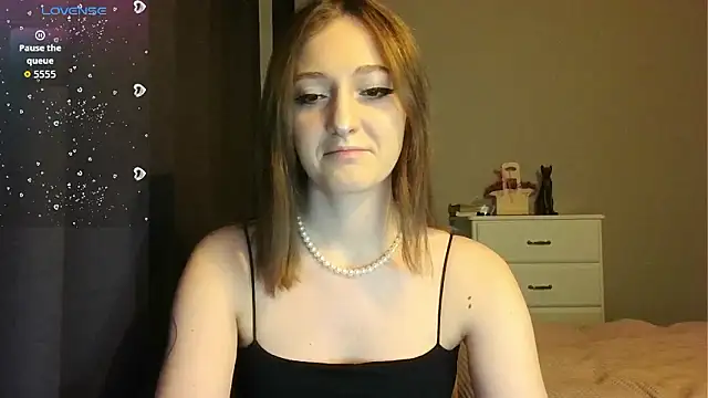 white liillyy online show from 17, 1, 2026