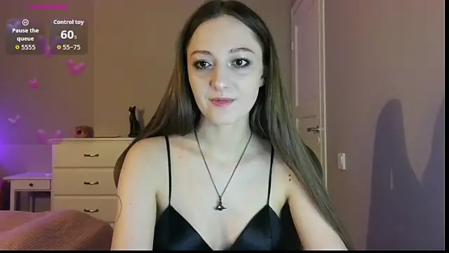Snapshot of white_liillyy chatting on 12, 7, 2026 white liillyy online show from 12, 7, 2026