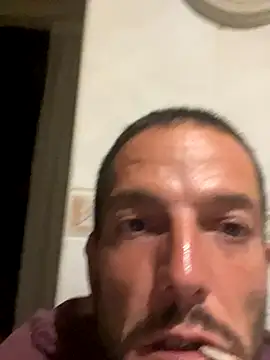 Snapshot of Guillermoperujo chatting on 25, 9, 2025 Guillermoperujo online show from 25, 9, 2025