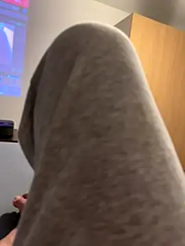 Snapshot of tashaninlife chatting on 5, 11, 2025 tashaninlife online show from 5, 11, 2025