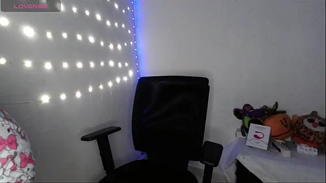 Snapshot of Sey_pretty chatting on 20, 9, 2025 Sey pretty online show from 20, 9, 2025