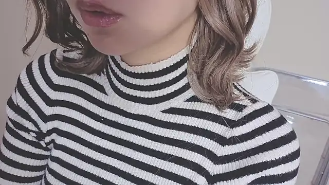 Snapshot of miho-ch chatting on 27, 5, 2026 miho-ch online show from 27, 5, 2026