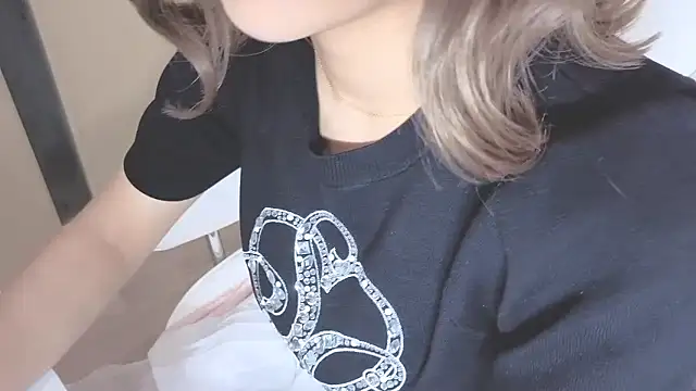 Snapshot of miho-ch chatting on 2, 6, 2026 miho-ch online show from 2, 6, 2026