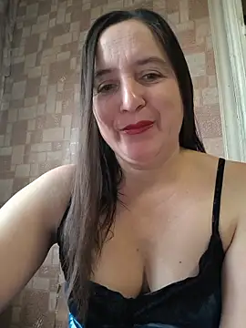 Snapshot of EvelinCutex chatting on 20, 12, 2025 EvelinCutex online show from 20, 12, 2025