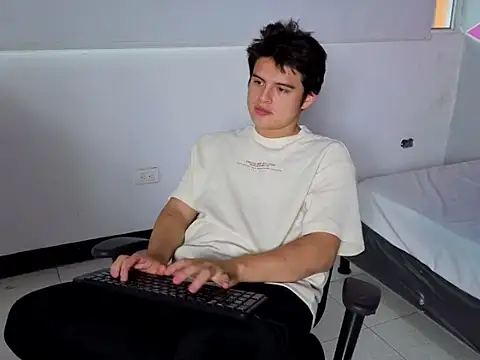 invincible200 online show from 10, 10, 2025