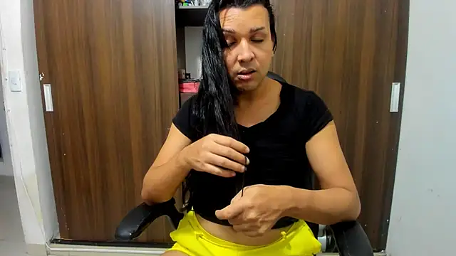 miss bigcockts online show from 14, 10, 2025