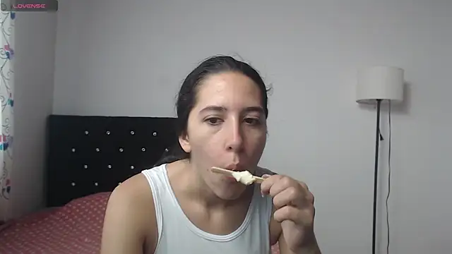 lilacream online show from 16, 9, 2025