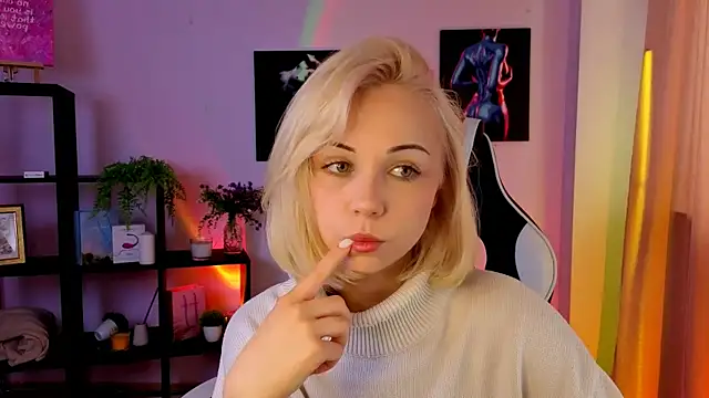 Charlotte Colinss online show from 16, 5, 2026