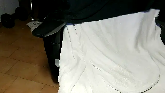 findommehoney0 online show from 18, 1, 2026