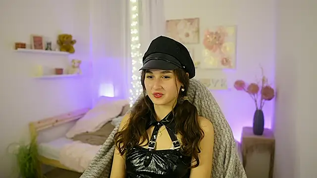 Annita Grey online show from 1, 11, 2025