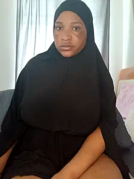 Snapshot of Sweetbxxx24 chatting on 2, 3, 2026 Sweetbxxx24 online show from 2, 3, 2026