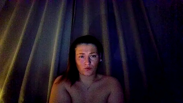 RUBY-ROSE-SWINGS online show from 22, 11, 2025