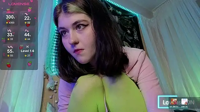Snapshot of Miko_Meow chatting on 1, 6, 2026 Miko Meow online show from 1, 6, 2026