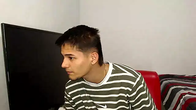 Alex mojica online show from 20, 2, 2026