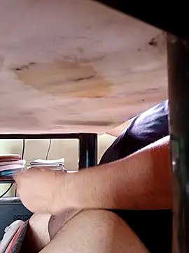 cherlebrow online show from 28, 3, 2026