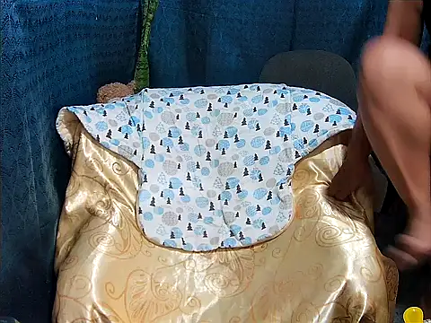 FlowerSexy online show from 1, 11, 2025