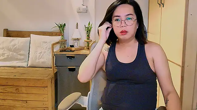 moriliciousxxx online show from 7, 4, 2026