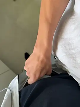 Manu97k online show from 20, 3, 2026