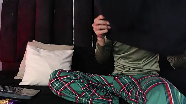 Dominic ghost online show from 8, 11, 2025