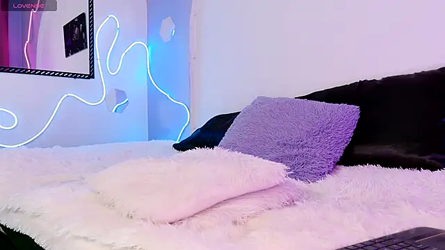 Dannyhot  online show from 9, 11, 2025