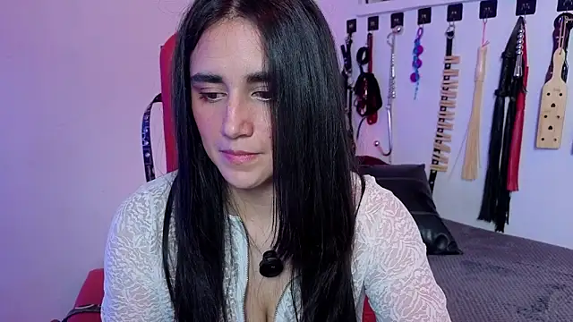 elowen halley1 online show from 10, 4, 2026