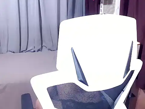 Sassy-Margaux online show from 28, 10, 2025