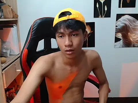 YourAsian Cummer online show from 26, 4, 2026