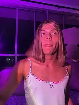 Flora Minx online show from 7, 2, 2026