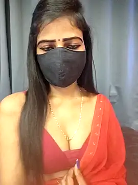 Snapshot of Misss-julli chatting on 23, 2, 2026 Misss-julli online show from 23, 2, 2026