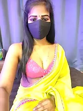 Snapshot of Misss-julli chatting on 27, 3, 2026 Misss-julli online show from 27, 3, 2026
