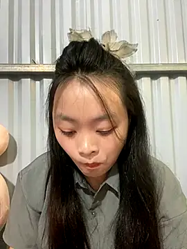 Snapshot of Julia-Elsa chatting on 22, 9, 2025 Julia-Elsa online show from 22, 9, 2025